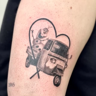 Tatuaje por Anna Salamandra